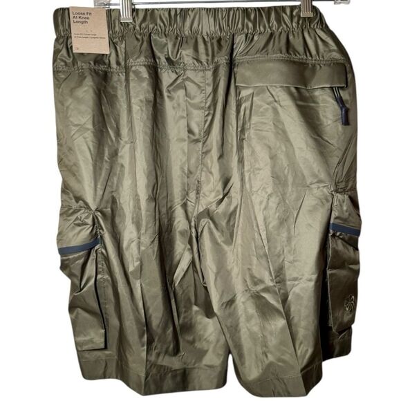 New Nike Tech Pack Utility Cargo Shorts Olive Green DX0229-222 Mens Size Medium - Picture 2 of 5